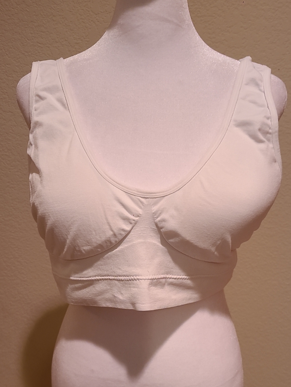 White Scoop Neck Wireless Crop Bralette Size 3X